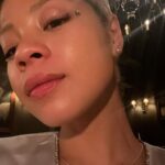 Eva Noblezada Instagram - The sun is up, the sky is blue, it’s beautiful and so are you 🫶🏽