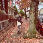 Eva Noblezada Instagram – 🍂🧛🏼‍♀️🌝🖤
the perfect halloweekend. Reeve and I were Mina and Jonathan Harker 🥹 Kentucky