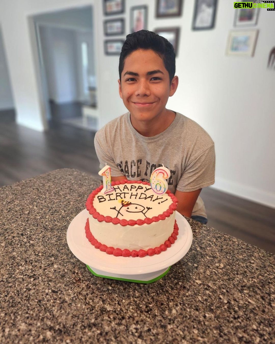 Eva Noblezada Instagram - Happy 16th Birthday little brother! @ianthearcher ππ€π« Not so little anymore π₯Ήπ€ you are so very loved! Hope you have an amazing birthday and an amazing trip! π«Άπ½