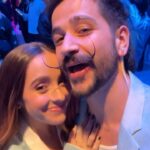 Evaluna Montaner Instagram - Hola, somos Camilo y Evaluna y el 7 de febrero sale PLIS 🙏🏼🏝️ y un par de sorpresas 😎