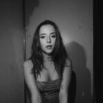 Evaluna Montaner Instagram – Enamorada hasta de tu sombra @camilo. 🖤