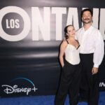 Evaluna Montaner Instagram - GRACIAS a los que ya entraron a la casa de @losmontaner Si no han visto la serie todavía, les tengo un plan para hoy. Jeje💙 LOS MONTANER en Disney+