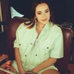 Evaluna Montaner Instagram - Soy un vaso a la mitad Y Tú eres como el mar 🌊