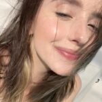 Evaluna Montaner Instagram – Domingo de bloqueador, aceite de coco y mi nuevo glow✨