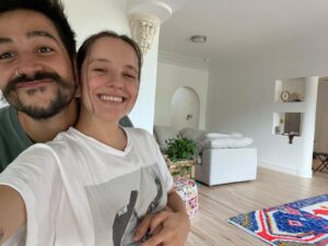 Evaluna Montaner Instagram - Tenemos sofá. Nuestro primer sofá 🛋