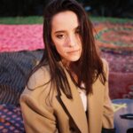Evaluna Montaner Instagram – 24. Uf. A los 23 viví momentos que formaron a la mujer que amo que soy hoy. Me reí, lloré, me equivoqué, aprendí, me volví a reír, me reintegré, me reconstruí, y me volví a enamorar de mí y de esta vida que Dios escogió para mí. Estoy emocionada por lo que viene y estoy orgullosa de cómo llegué hasta aquí. Gracias familia por acompañarme paso a paso. Gracias Dios por agarrarme de la mano. Gracias @camilo por caminar conmigo y ser el reflejo más grande de la Luz del dueño de todas las luces. Te amo. Seguimos pa’lante como el 🐘. Los amo. Este año será increíble! ⚡️🐝🌙
