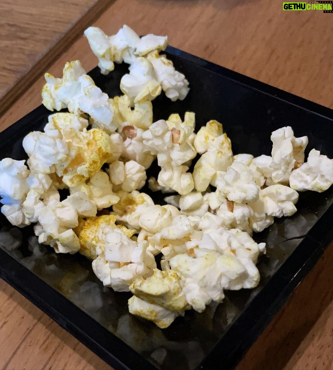 Evaluna Montaner Instagram - Todo lo que tengo es tuyo🍿