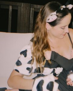 Evaluna Montaner Instagram - Moo 🐄