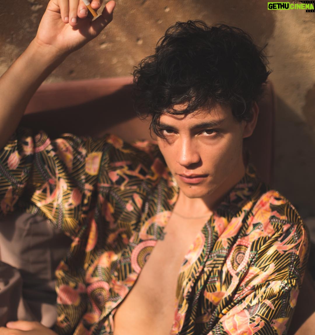 Evan Evagora - 1.7K Likes - I’m Kaiser Soze motherfucker! Sun kissed for @boysbygirls 📸 @cxrnersof 👕 @petaeva #evanevagora #areyoueatingthough #editorial #modelseatlettuce #model