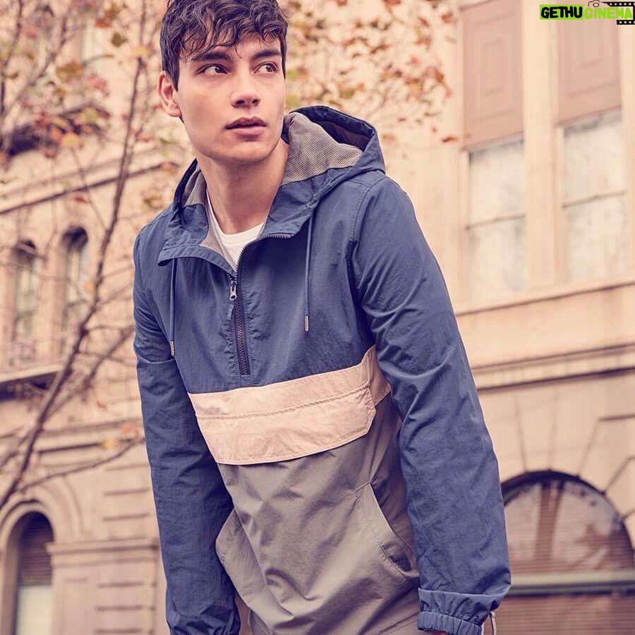 Evan Evagora Instagram - You cotton on quick @cottonon #lookatmenow #evanevagora #areyoueatingthough #malemodel #model #youngmodel Edgecliff