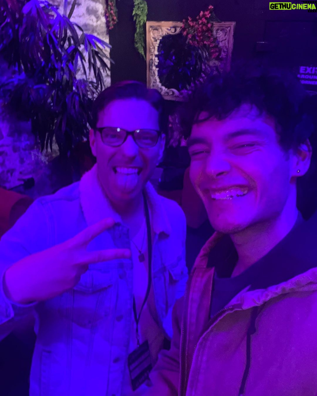 Evan Evagora - 1.4K Likes - 123123