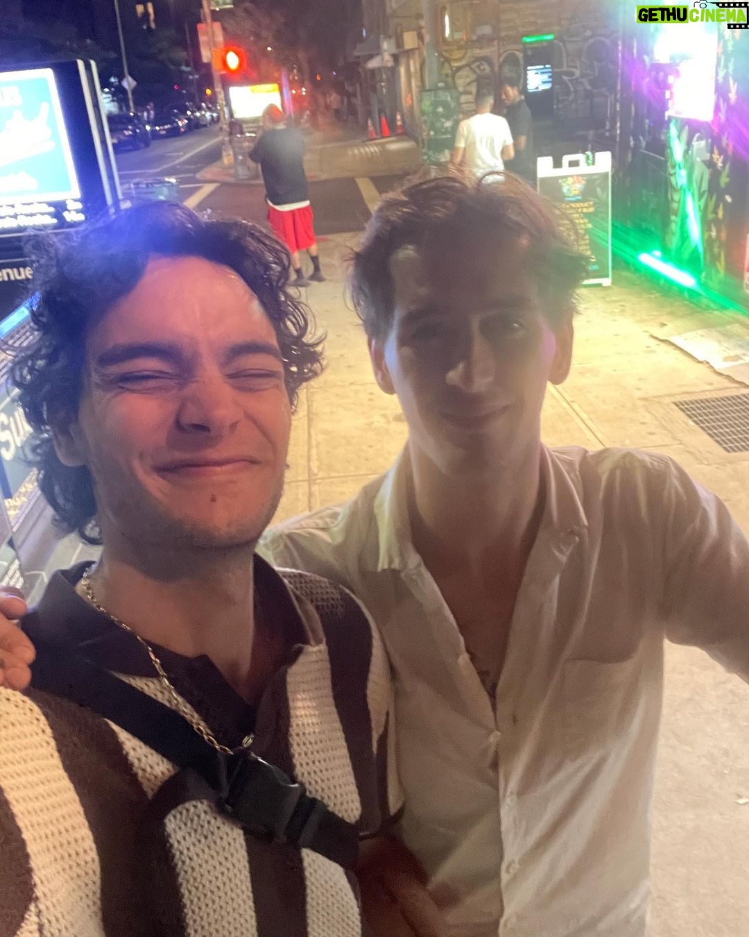 Evan Evagora - 1.4K Likes - 123123