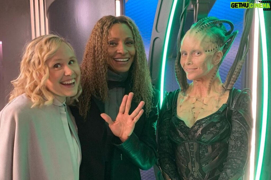 Evan Evagora Instagram - A hacker, a Listener, an admiral, a borg and an Alien all walk into an altered timeline and…I know I did similar joke already but I don’t care, season 2 is finished, here’s some bts. I won’t be back for the third season of Picard, so to quote a mediocre band “thanks for the memories” y’all know the rest! LLAP Los Angeles, California