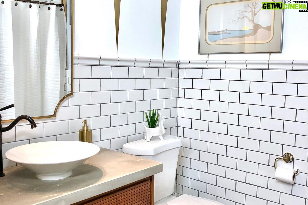 Evan Thomas Instagram - Thought I’d continue sharing some projects we did before Bargain Block. This project was our third ever reno in Detroit. It was a doozy too. We bought it for only $4k because it was in such bad shape. The wood slats were a labor of love, but did take a while to do. Maybe the slats will make a return on a Bargain Block house someday…perhaps a scandi mod house? Detroit, Michigan