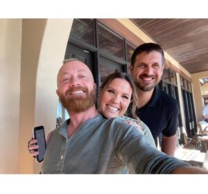 Evan Thomas Instagram - It’s time to Rock the Block, AGAIN!!! What an unbelievable experience it was.  I was amazed at how much more intense this season was.  It shook us to our cores I’d say.  BUT, I’m so proud of this house.  Everything we messed up on last time was corrected x10!! We worked so hard on this project and I can’t wait til y’all see it.  AND, we made some amazing new friends along the way 🥰 but the drama this season… was real.  That’s some tea since you read this far Show airs March 4th at 9pm on @hgtv #rocktheblock #newfriends #ilovethesepeople #tyisastudmuffinlol