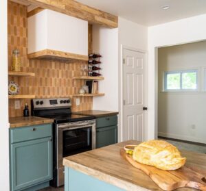 Evan Thomas Instagram - Hard to believe that season 3 is over, but it was a nice way to end it! The Italian house really came together with the help of our friends @jennymarrs and @dave.marrs. The handmade tile worked perfectly with that pretty olive color. Thanks so much for the help, Dave and Jenny!

It’s always bitter sweet to see a season end. We worked so hard for so long to renovate all these homes and make them the best that they can be. We’re really proud of the homes and hope you enjoyed watching. Until next time, y’all!