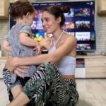 Evelin Kostova Instagram - #ad Вече знаете, че Disney+ е в България, нали? Е, за мой първи филм в платформата си избрах Sleeping Beauty на Disney. Мисля, че ще се превърне в едно от любимите филмчета и на дъщеря ми. Дано схване скритото ми послание - "Красавиците трябва да спят". 😀 Най-хубавото е, че платформата предлага огромно разнообразие, тъй че има по нещо за цялото семейство и можем да си гледаме @disneyplus едновременно на до 4 устройства. Споделете и вие в коментар – какво си пуснахте първо в #DisneyPlus? #MyFirstStream
