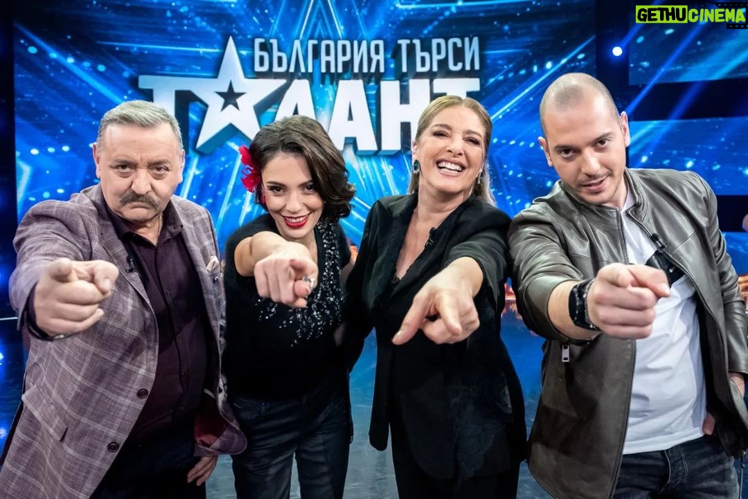 Evelin Kostova Instagram - ⭐От 14 февруари по @official.btv