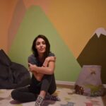 Evelin Kostova Instagram – Ивайла има нова стая, аз и нарисувах планини и така исках да се снимаме заедно, но … you can’t always get what you want 😂