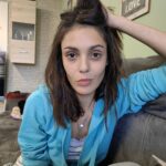 Evelin Kostova Instagram - Снимка за лични документи 1. Expectations 2. и 3. Reality 4....