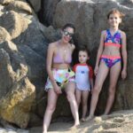 Evelin Kostova Instagram – След ревизия на галерията (със снимки на телефона ми) потвърждавам, че имах страхотно лято, защото снимки почти нямам. Е имам неизвестно количество видеа , в които с Ивайла изпълняваме песни от Frozen 1 и 2…Но като цяло добре, че е @iammishaka да ни щракне тук и там