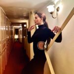 Fahriye Evcen Instagram - Dump at its finest ✌🏻🍄🐇