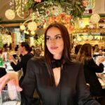 Fahriye Evcen Instagram - 🌹 Brera Milano