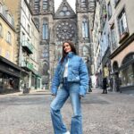 Fahriye Evcen Instagram - 🎠🍀 Clermont-Ferrand, France