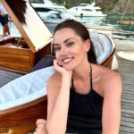Fahriye Evcen Instagram - ☀️