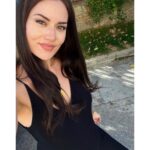 Fahriye Evcen Instagram - 🖤💫