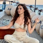 Fahriye Evcen Instagram - Ahoy! 🙋🏻‍♀️