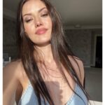 Fahriye Evcen Instagram - 🌻