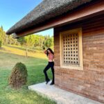 Fahriye Evcen Instagram - Cottagecore 🏡