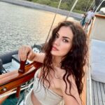 Fahriye Evcen Instagram - Ahoy! 🙋🏻‍♀️