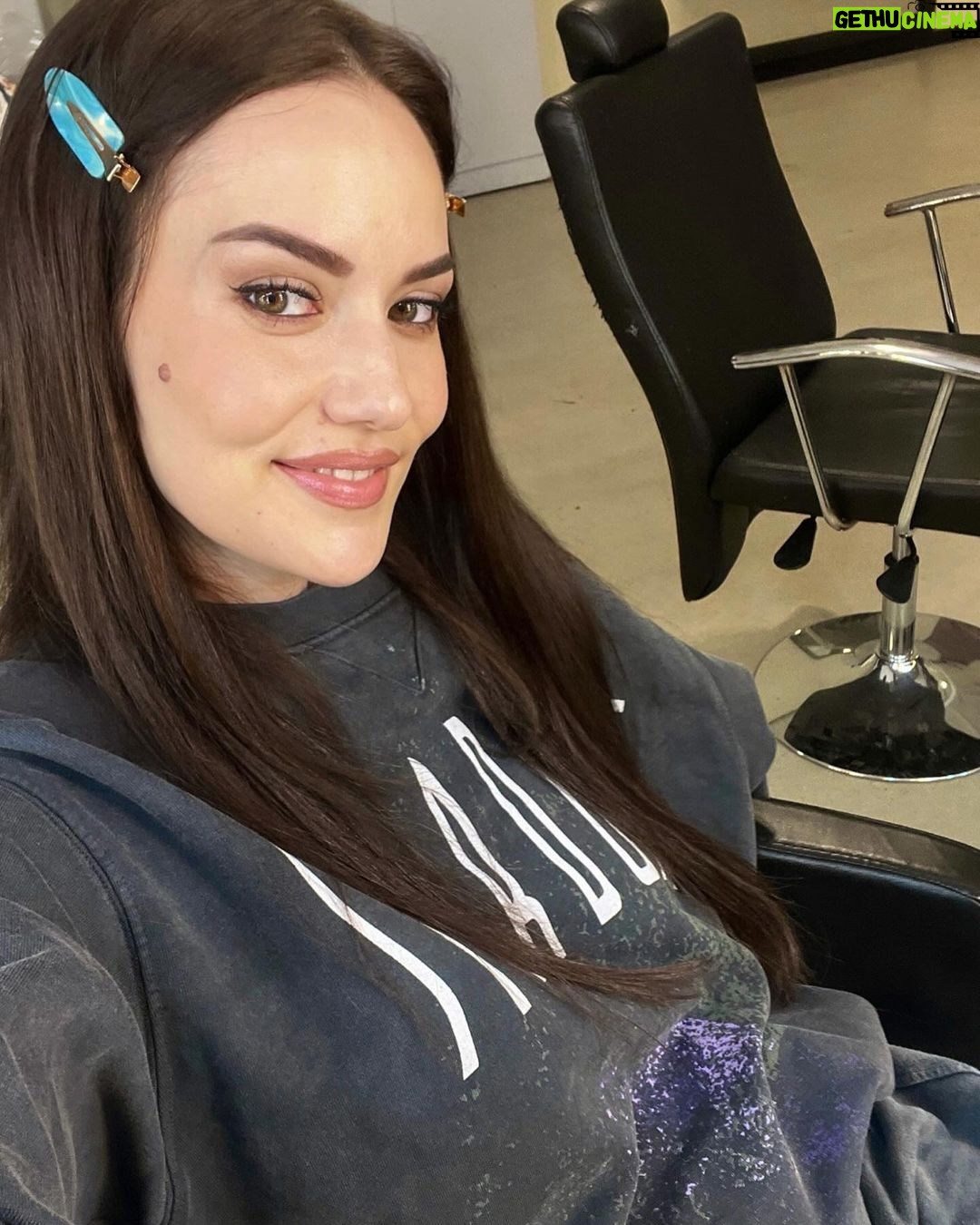 Fahriye Evcen Instagram - 🪆set hatırası.. @keremmozcivit 😌🤍