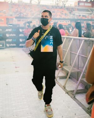 Fainal Instagram - Always with mask hahah 😷 
Thanks for the shot Ma g @filmfoot 📸