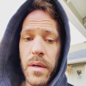 Falk Hentschel Instagram - survey