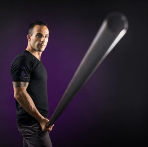 Falk Hentschel Instagram - Meet @nima_king1  who offers his wonderful @mindful_wingchun online. His program pays attention to the body, mind and soul. I’m glad i stumbled upon him online and got to add his training to my routine. I’m excited to have an instagram live chat with him on wednesday the 3rd at 7pm pst / thursday 11 am hong kong time. See you there.