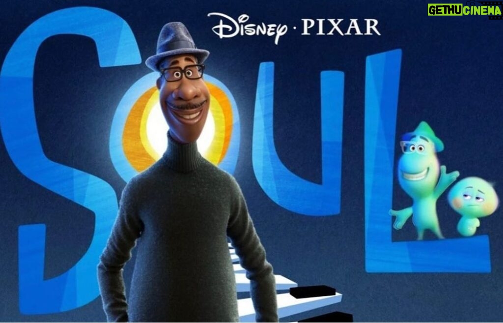 Falk Hentschel Instagram - I’m sure disney doesn’t need help advertising this but i hope you all watch this beautiful movie full of heart and yup i’m gonna say it...#soul. @iamjamiefoxx is lovely in it and it’s perfect for the end of this challenging year.