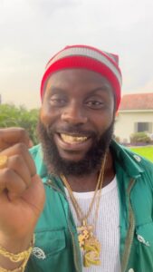 Falz Instagram - E don decode am 🤲🏽😆🔐 @odumodublvck #NDIIKE