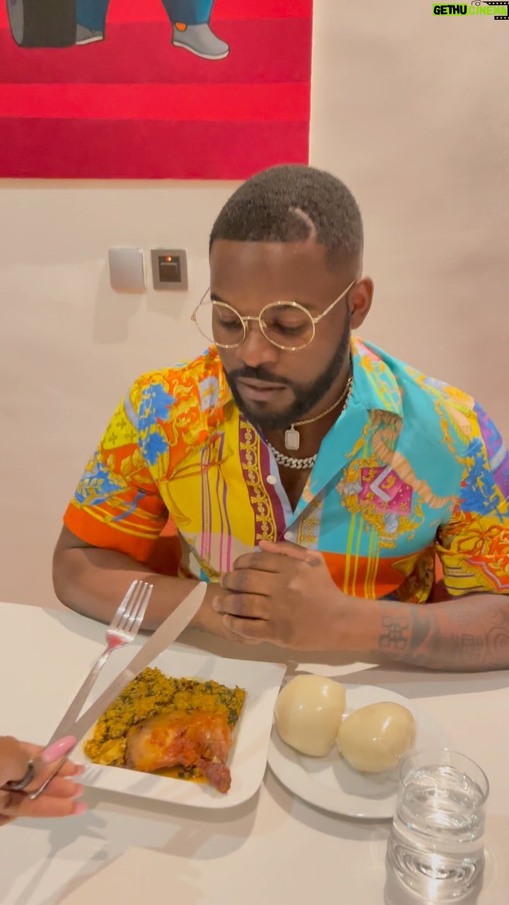 Falz - 63.9K Likes - If you will chop life, chop it the right way 🍲
@zoroswagbag