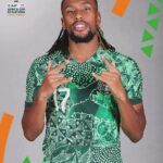 Falz Instagram - We win together, we lose together. Every single player that puts on the green white green to represent us, is making an immense sacrifice and does not deserve to be treated with this much disdain. We speak a lot about cyber bullying but we are so quick to turn against our own. @alexanderiwobi Love you bro! Thank you 💚🦅🇳🇬