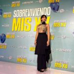Farah Justiniani Instagram - @sobreviviendomisxv @videocine ¡¡Mañana ya se estrena!!