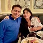 Fareed Zakaria Instagram - TGIF&S! Friday night with @trevornoah to help raise funds for an extraordinary Indian charity @prathameducation. Then Saturday night dinner with my niece @malikanoormehta at the fantastic new Restaurant @kolomannyc. Help Pratham and then reward yourself with a nice dinner at Koloman! New York, New York