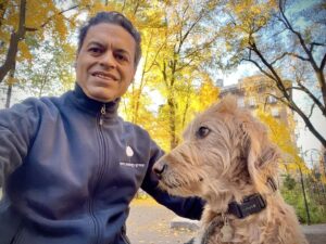 Fareed Zakaria Instagram - Early morning walk with Brody. ❤️ New York in the Fall.