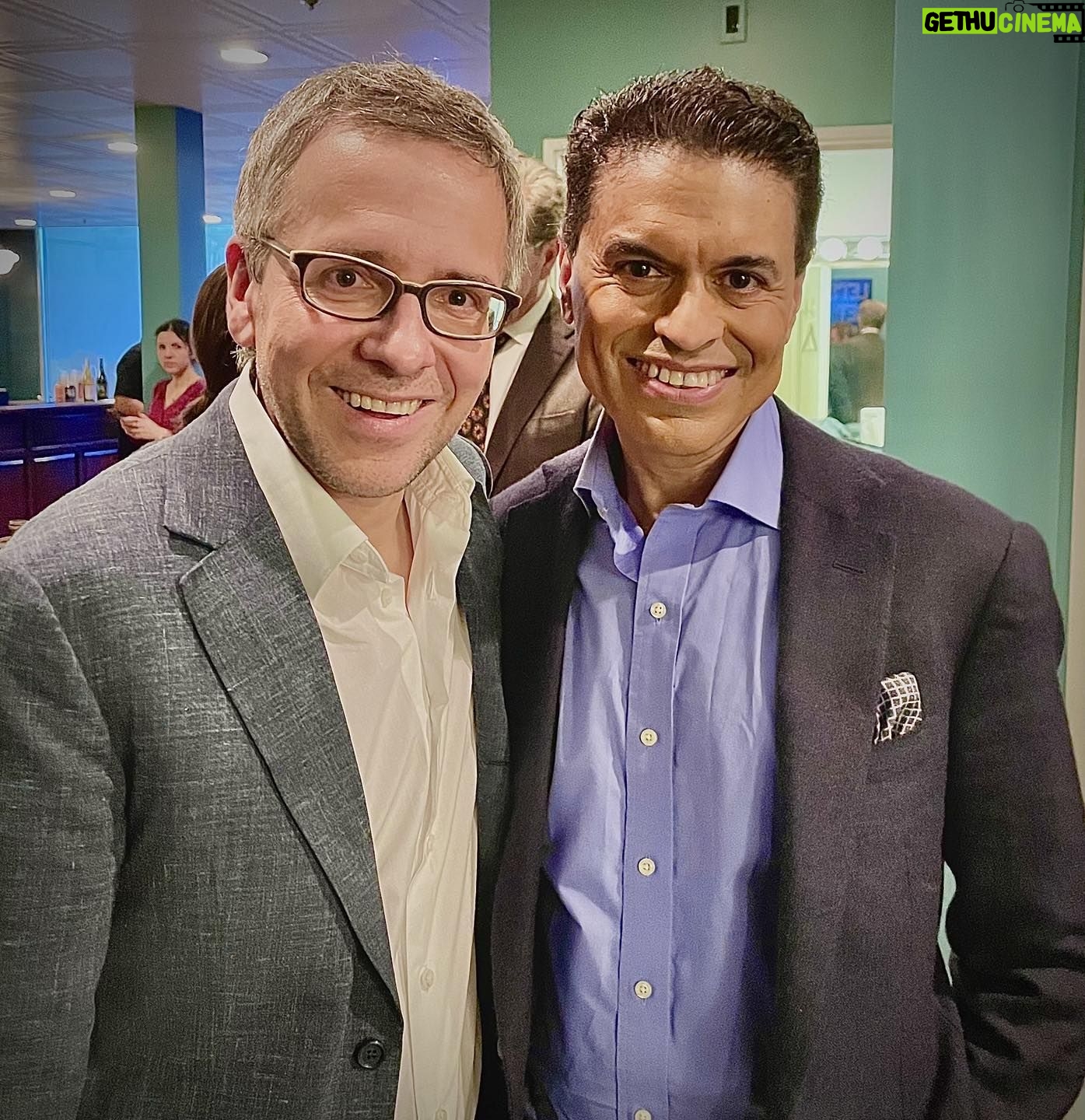 Fareed Zakaria - 1.4K Likes - Ian and I went to grad school around the same time and got to know each other soon after. It was a pleasure to be on with him on Bill Maher last night. No real disagreements, more like a jazz performance, riffing off of each other.