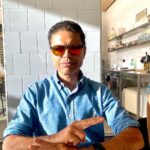 Fareed Zakaria Instagram – Trying to fit in while in Williamsburg. 🤣 Actually went there to have dinner at @misinewyork which lives up to the hype. Best pasta in New York!! 🤳@sofiazakariaa Williamsburg, Brooklyn