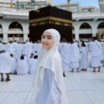 Febby Rastanty Instagram - “Tentang banyak harapan yang selalu kita langitkan, semoga senantiasa Allah segerakan” ❤️