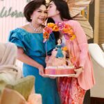 Febby Rastanty Instagram - Happy sweet 17th birthday Mama Anice cantik 😜💖 @aniceworang Semoga sehat & bahagia selalu. Bismillah soon nambah personil di foto ini ya ma? eh gimana gimana… 🤪🤪