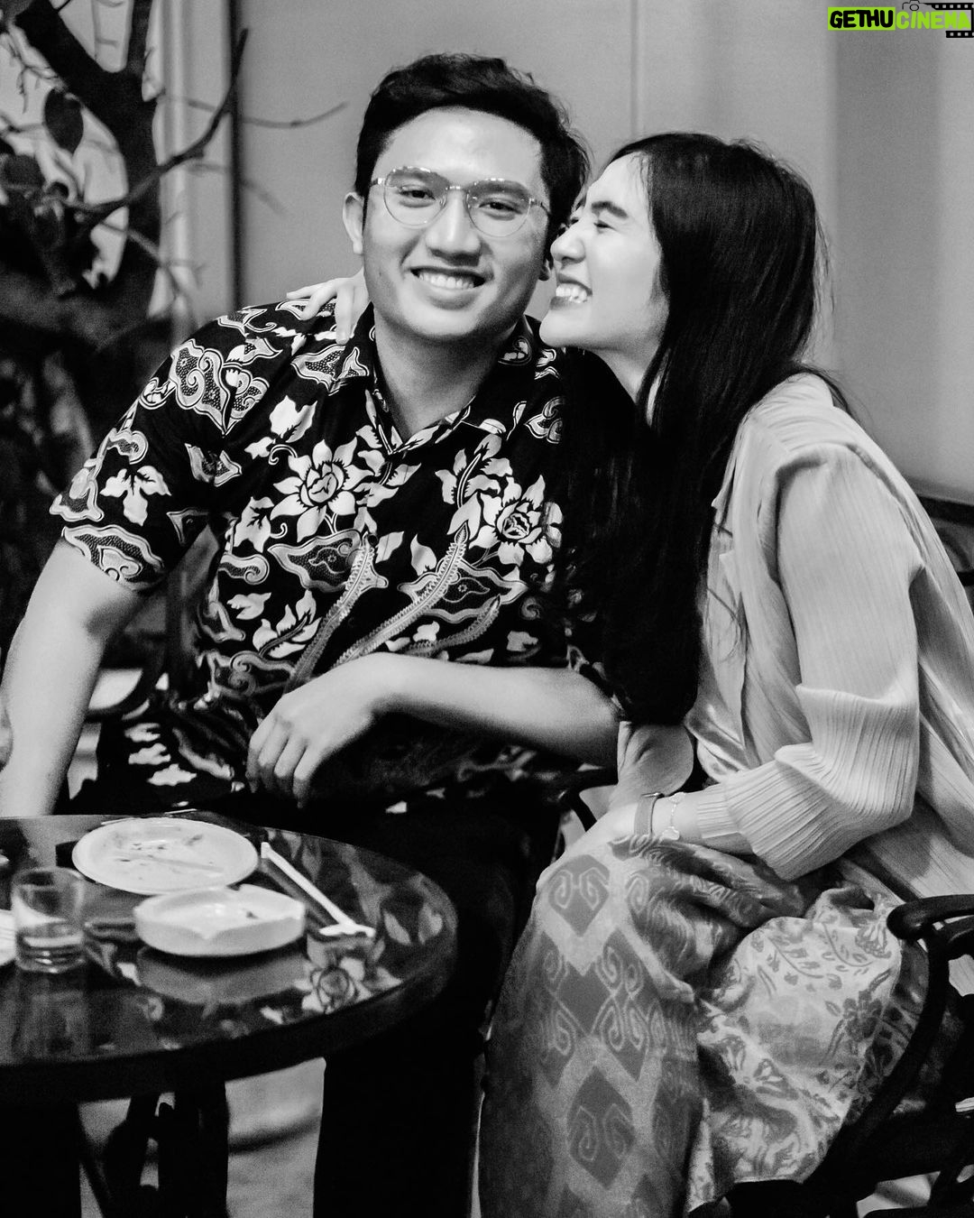 Febby Rastanty Instagram - Happy sweet 17th birthday Mama Anice cantik 😜💖 @aniceworang Semoga sehat & bahagia selalu. Bismillah soon nambah personil di foto ini ya ma? eh gimana gimana… 🤪🤪